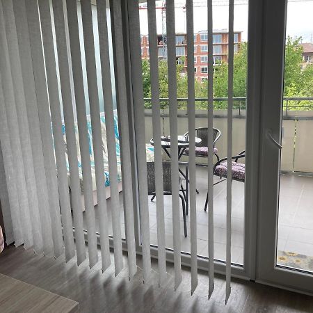 Apartman Edita - Byt S Terasou A Parkovacim Stanim, Topolova, Olomouc Apartman Kültér fotó